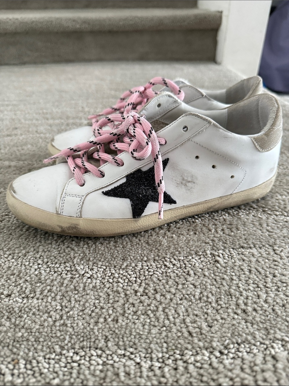 Golden Goose- White Leather Sneakers with Pink Laces - Picture 4 of 10